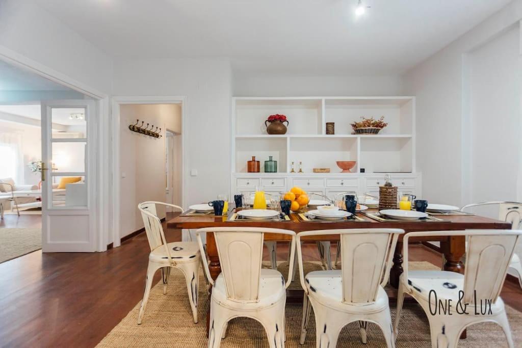 O&L Aire - Spacious And Bright Apartment In The Heart Of Séville Extérieur photo